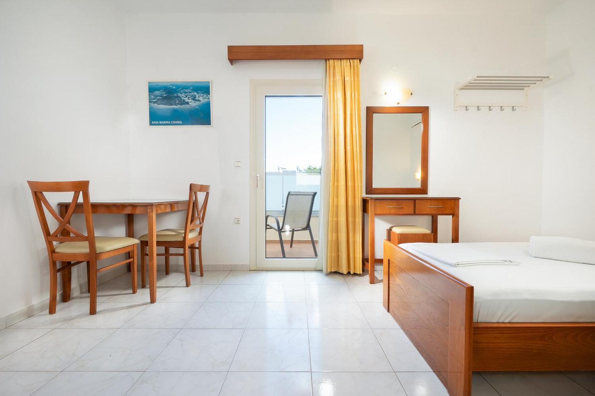 Georgina Aparthotel Agia Marina  Exterior photo