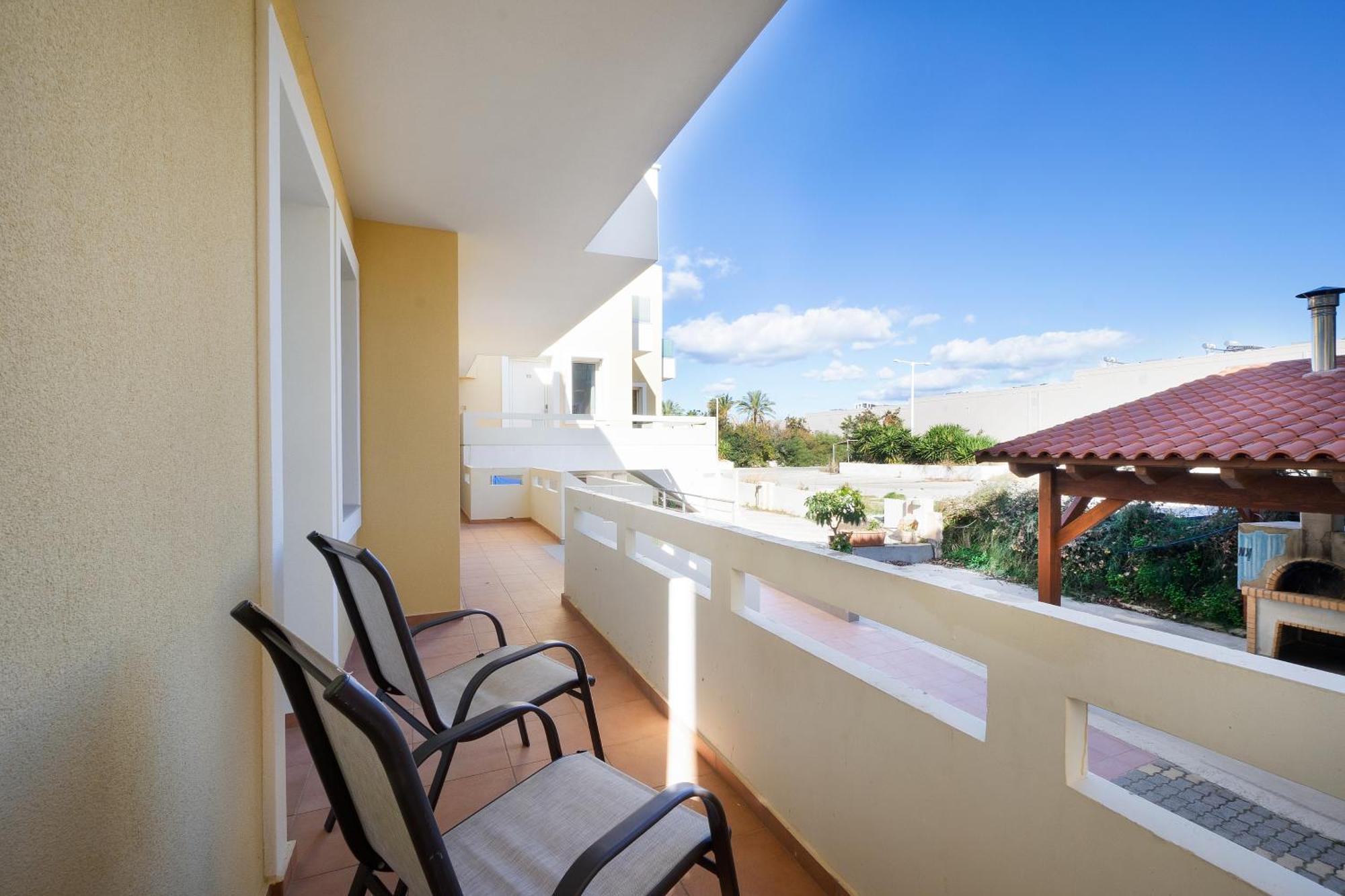 Georgina Aparthotel Agia Marina  Exterior photo