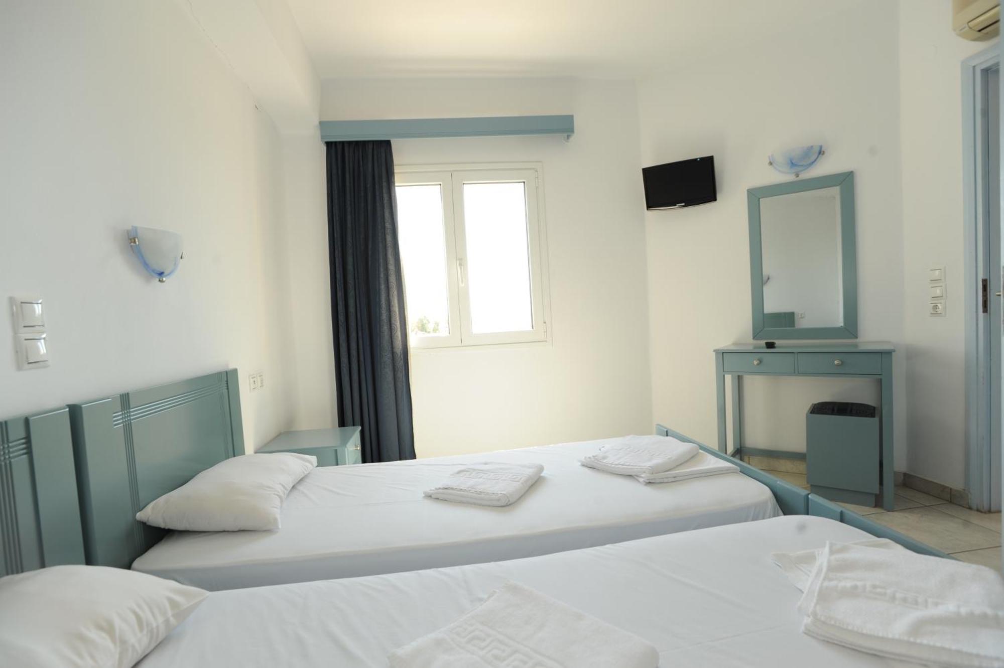 Georgina Aparthotel Agia Marina  Exterior photo